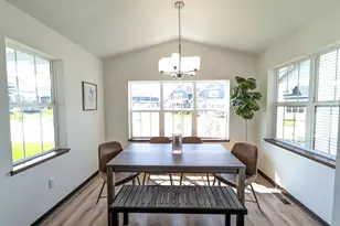 4317 Goldeneye Gateway Dr, Middleton, WI 53562 - Photo 10