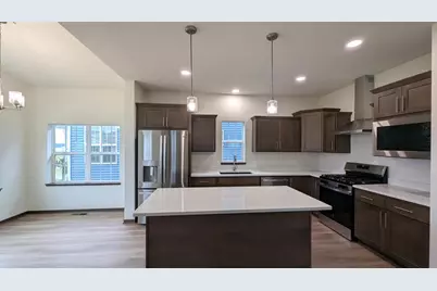 4317 Goldeneye Gateway Drive, Middleton, WI 53562 - Photo 2
