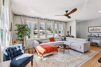 5316 Groveland Terrace, Madison, WI 53716 - Photo 4