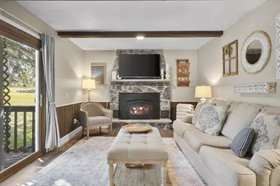 6788 Prairie View Drive, Sun Prairie, WI 53590 - Photo 2