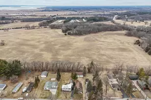 N4273 Lake View Dr, Markesan, WI 53946 - Photo 46