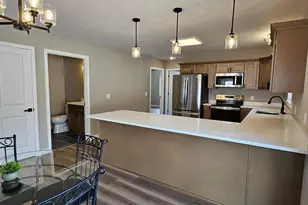 1161 Maple St, Reedsburg, WI 53959 - Photo 4