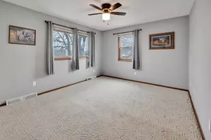 954 Hemlock Dr, Verona, WI 53593 - Photo 16