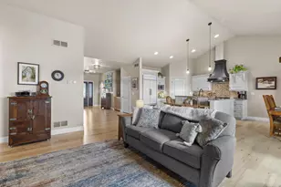 1317 Brunette Downs Dr, Madison, WI 53718 - Photo 20