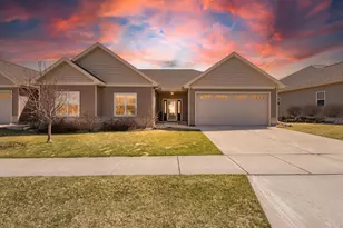 1317 Brunette Downs Dr, Madison, WI 53718 - Photo 6