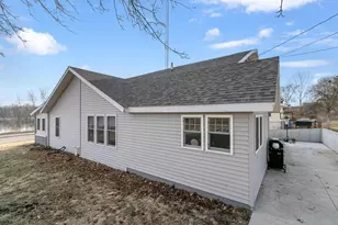 1201 W Conant St, Portage, WI 53901 - Photo 52