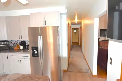 636 N Bird Street, Sun Prairie, WI 53590 - Photo 10