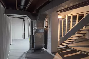 409 N Rosa Rd, Madison, WI 53705 - Photo 14