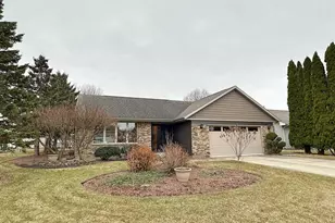 3806 Goldenrod Pl, Janesville, WI 53546 - Photo 1