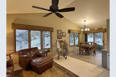 3806 Goldenrod Place, Janesville, WI 53546 - Photo 6