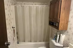 7106 Fortune Dr, Middleton, WI 53562 - Photo 18