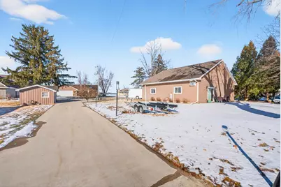 W2932 Kahl Road, Markesan, WI 53946 - Photo 16