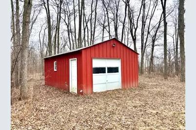 5636 S County Road D, Beloit, WI 53511 - Photo 4