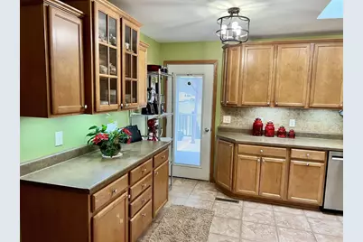 639 Sussex Drive, Janesville, WI 53546 - Photo 24