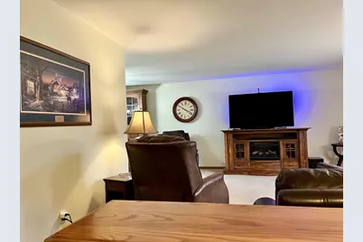 639 Sussex Drive, Janesville, WI 53546 - Photo 18