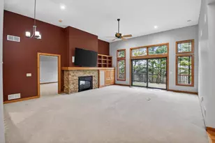 4206 Rose Ct, Middleton, WI 53562 - Photo 12