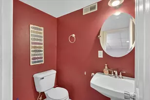 2433 Butlin Dr, Beloit, WI 53511 - Photo 18