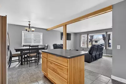 2433 Butlin Drive, Beloit, WI 53511 - Photo 10