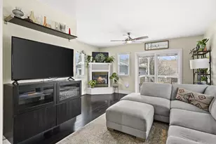 9 N Grand Ave, Deerfield, WI 53531 - Photo 18