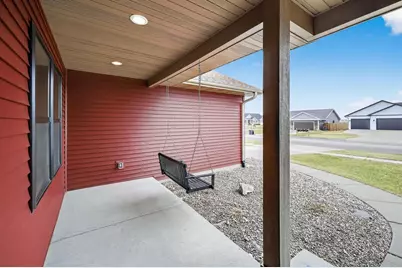 376 S 7th Street, Janesville, WI 53536 - Photo 2