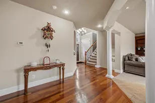 852 Augusta Dr, Oregon, WI 53575 - Photo 8