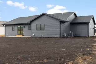 110 Windmill Ridge Rd, Janesville, WI 53536 - Photo 6