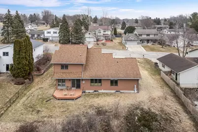 560 Russell Drive, Ripon, WI 54971 - Photo 4