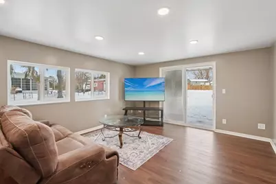 322 Capital Street, Wisconsin Dells, WI 53965 - Photo 10