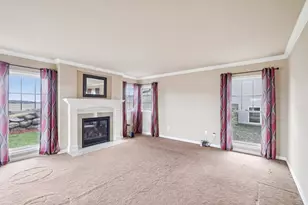 1021 Susan Crest, Black Earth, WI 53515 - Photo 6