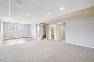 1021 Susan Crest, Black Earth, WI 53515 - Photo 28