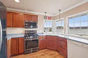 1021 Susan Crest, Black Earth, WI 53515 - Photo 16