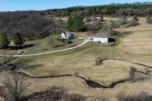 3265 Bergum Rd, Mount Horeb, WI 53572 - Photo 8