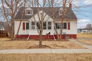 412 W Main St, Reedsburg, WI 53959 - Photo 4