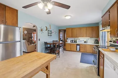 412 W Main Street, Reedsburg, WI 53959 - Photo 24