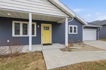 69 Hart Road, Sun Prairie, WI 53590 - Photo 2