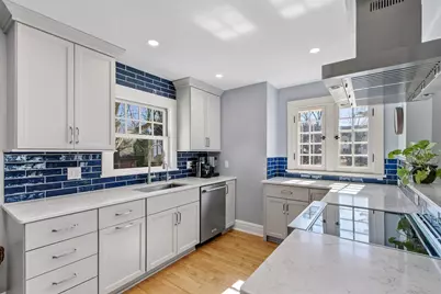 9 S Spooner Street, Madison, WI 53726 - Photo 2