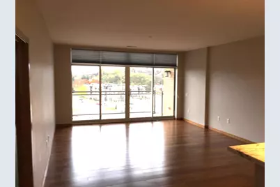 625 N Segoe Road #404, Madison, WI 53705 - Photo 8