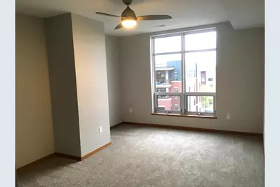 625 N Segoe Road #404, Madison, WI 53705 - Photo 10