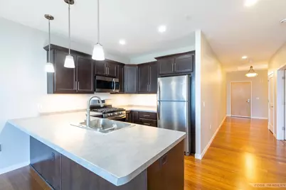 625 N Segoe Road #504, Madison, WI 53705 - Photo 6