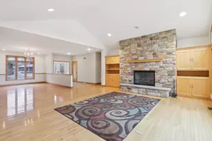 N4371 Co Rd V, Poynette, WI 53955 - Photo 6