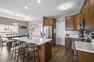 1215 Springbrook Dr, Baraboo, WI 53913 - Photo 10