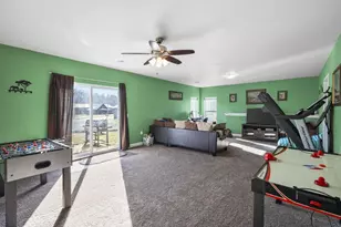 1215 Springbrook Dr, Baraboo, WI 53913 - Photo 26