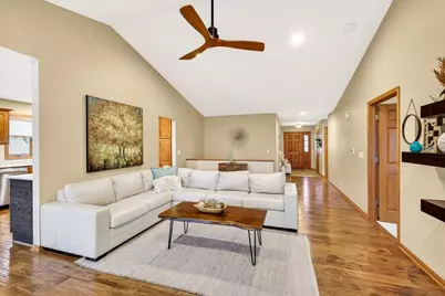 108 Donegal Drive, Cottage Grove, WI 53527 - Photo 10