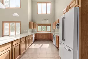 N6017 Westview Dr, Fond du Lac, WI 54937 - Photo 10