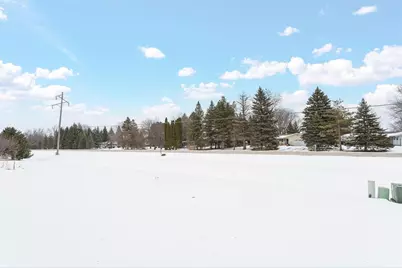 N6017 Westview Drive #2, Fond du Lac, WI 54937 - Photo 4