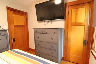 5155 N Elkhart Avenue, Whitefish Bay, WI 53217 - Photo 26