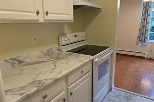2142 Allen Blvd, Middleton, WI 53562 - Photo 6