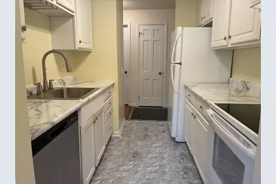 2142 Allen Boulevard #4, Middleton, WI 53562 - Photo 1