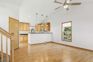 104 Maria Ln, Cottage Grove, WI 53527 - Photo 6