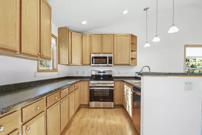 104 Maria Lane, Cottage Grove, WI 53527 - Photo 8